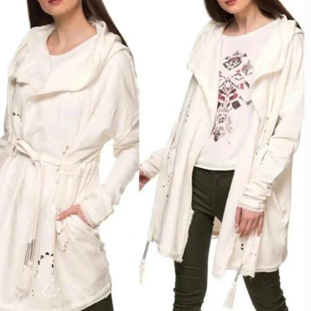 Free People Women's Pretty Daze 100% Cotton Boho Cardigan in White XS
